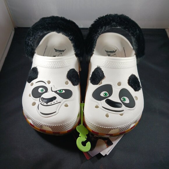 Crocs Kids' Kung Fu Panda Classic Clogs Little Girl Size 2 - Picture 1 of 7